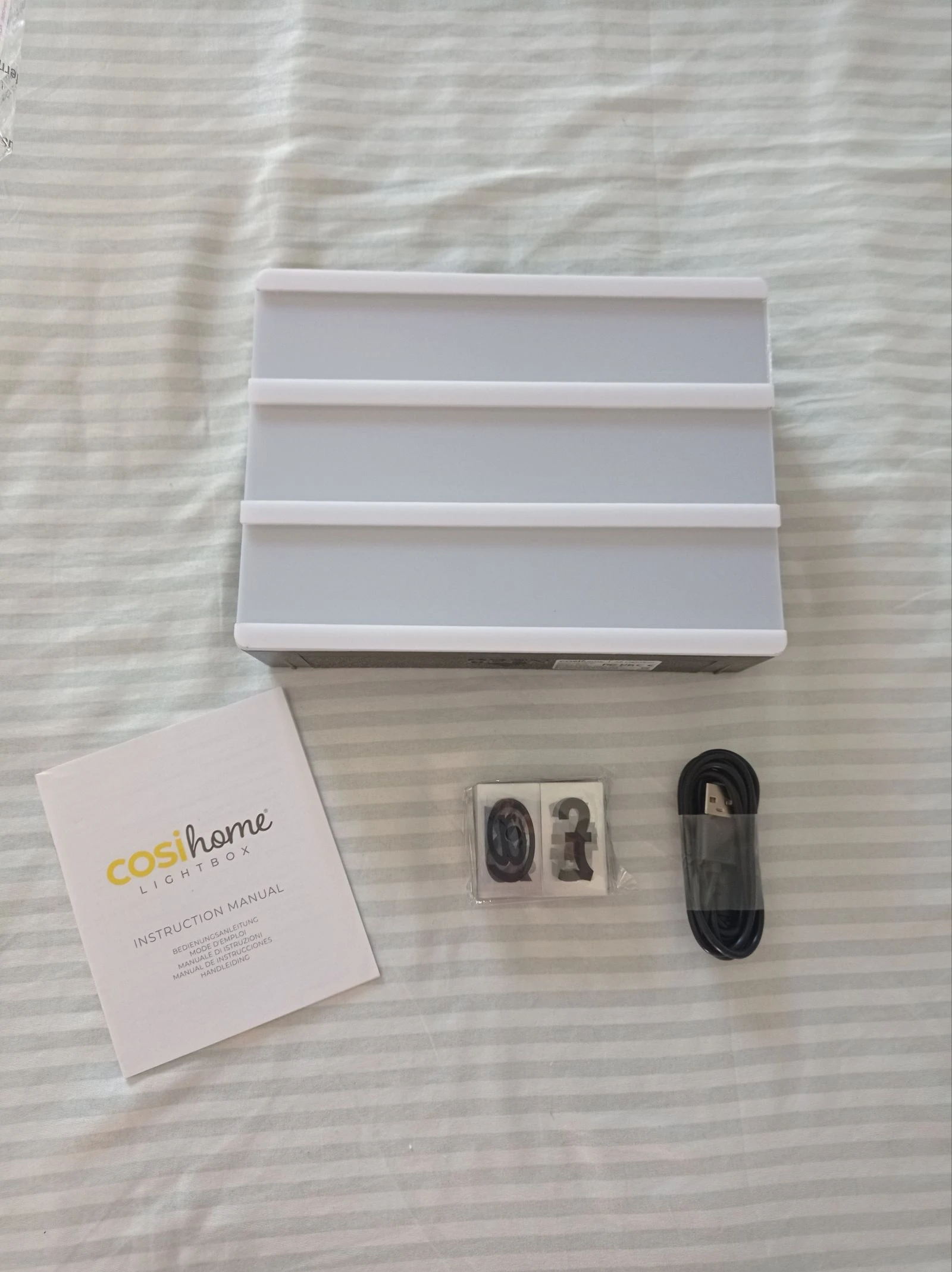 Caja de luz con letras  – photo 2